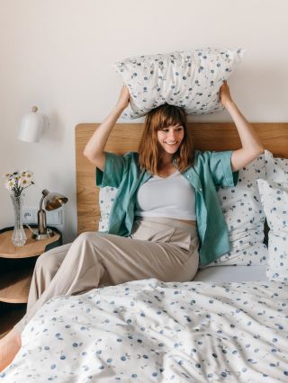 🌿 Dnes slavíme 5 let – a pro vás máme dárek!💚 Už 5 let pro vás tvoříme české udržitelné povlečení. Lesen nevznikl z touhy...